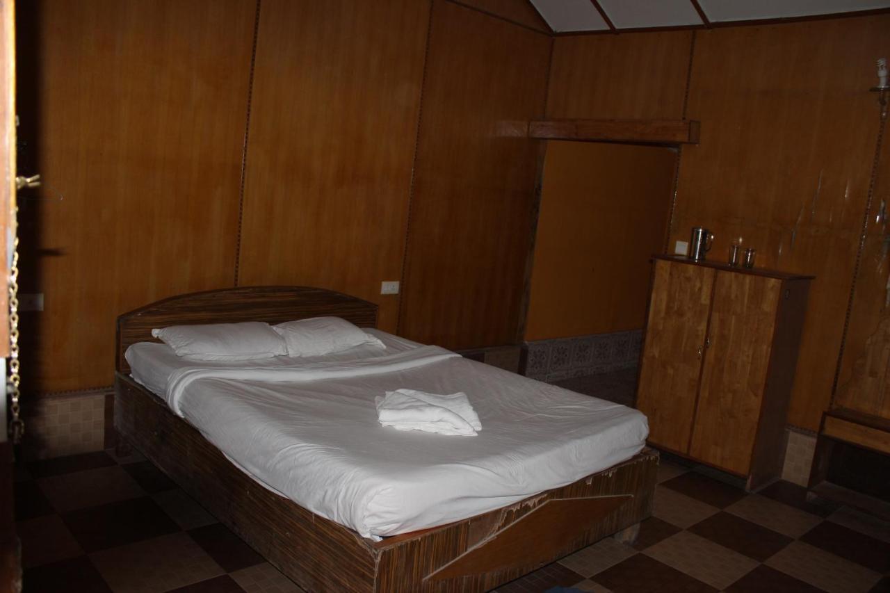 Gold Star Beach Resort Govind Nagar Exterior foto